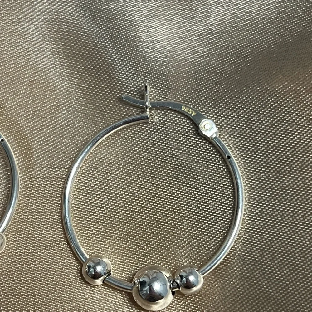Sterling Silver Three 3 Ball Bead Hoop Earrings Classic Everyday Hoops - Picture 3 of 8
